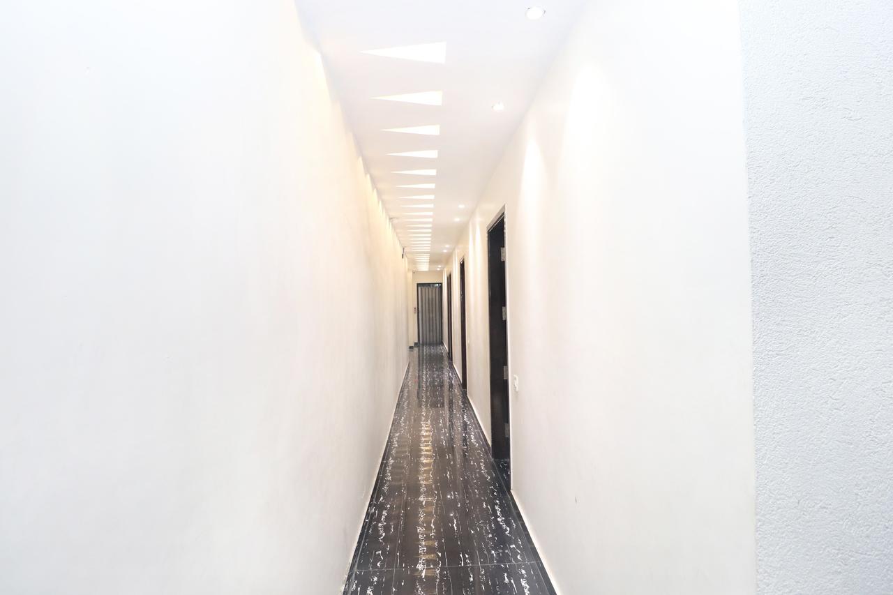 Oyo 14829 Hotel J Cruise Ludhijána Exteriér fotografie